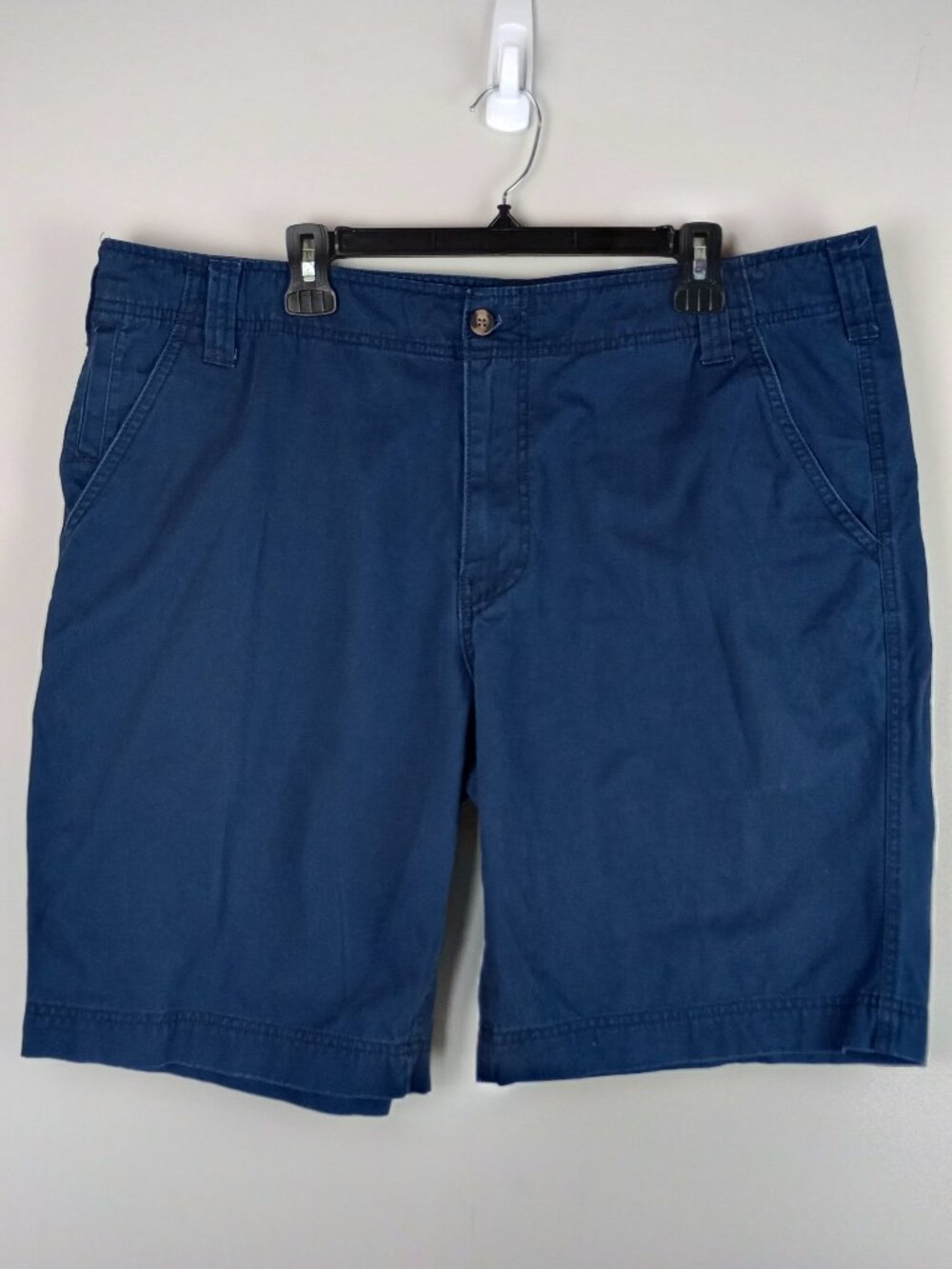 Mossimo Supply Co Men 42W Navy Blue Lightweight Denim Slash Pockets Chino Shorts